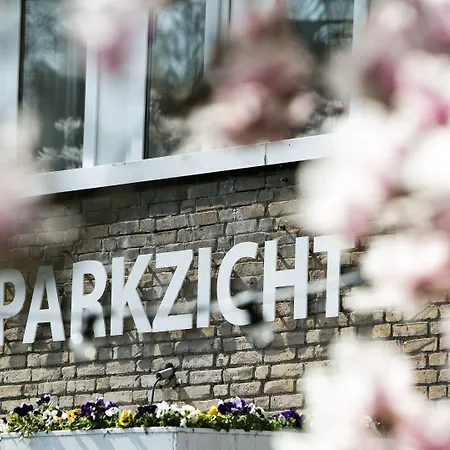 Parkzicht 酒店 埃因霍温