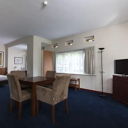 Parkzicht 4* 埃因霍温