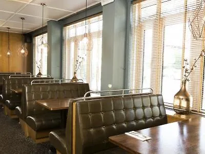 Parkzicht 酒店 埃因霍温